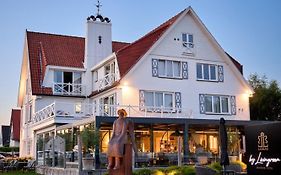 Lebeau Hotel